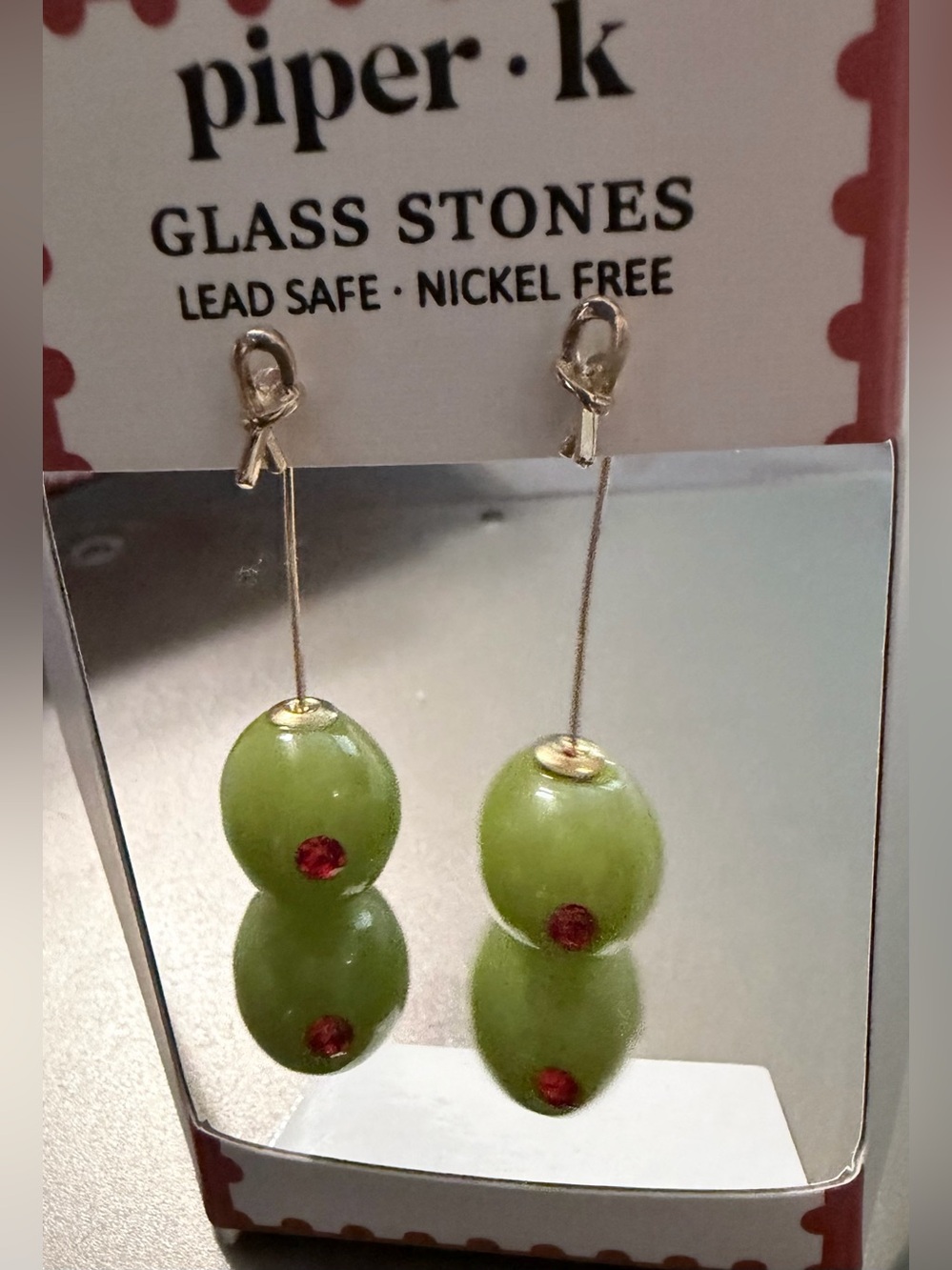 NIB Piper·K Lime Olive Green Glass Drop Earrings with Red Accent
